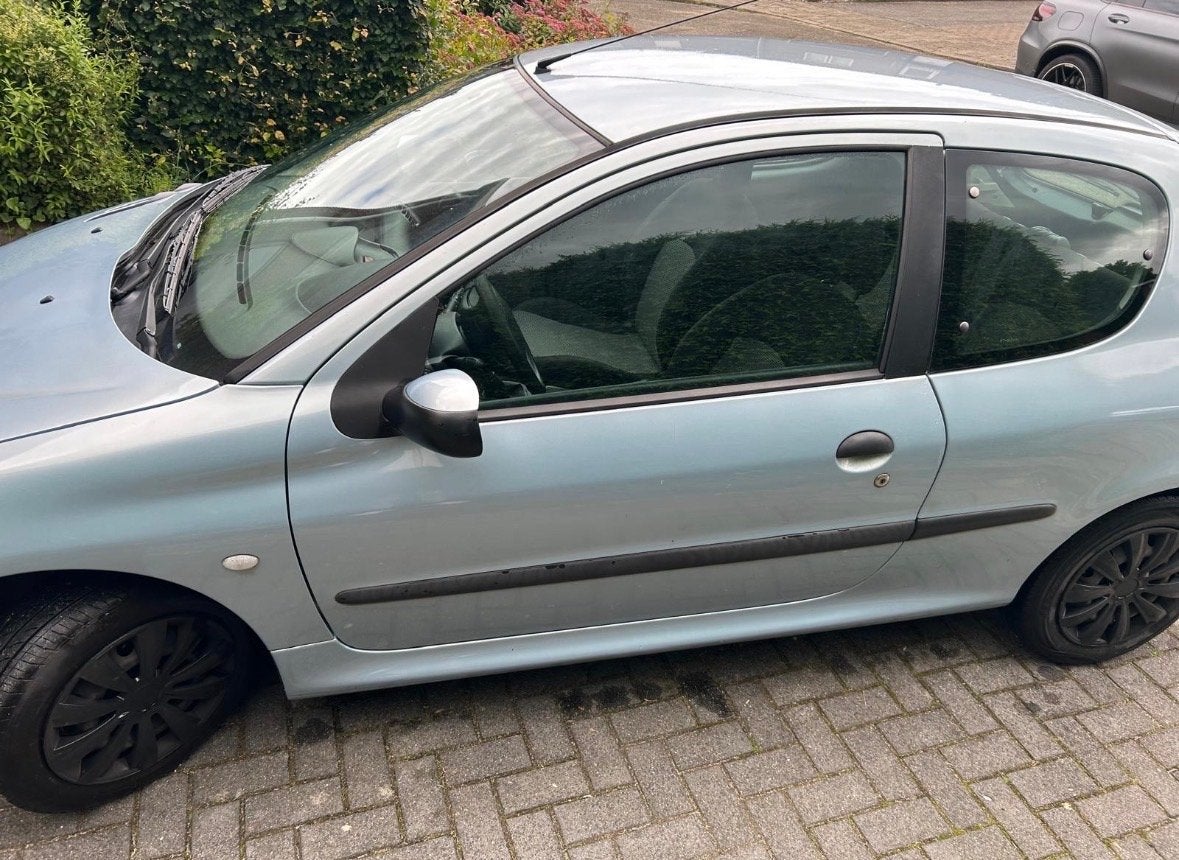 Peugeot 206, Ophalen, Peugeot