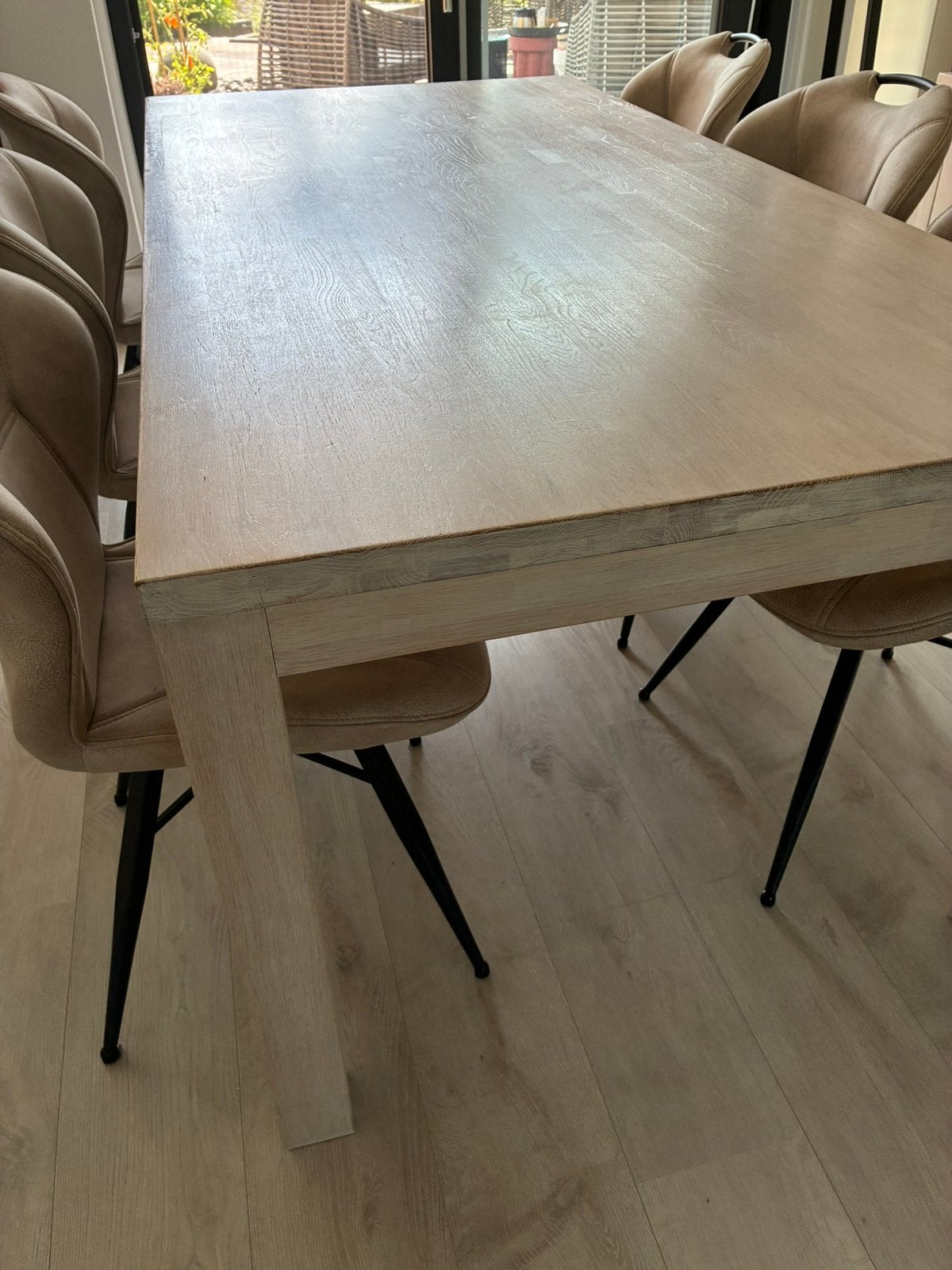 Tafel en kastje, Huis en Inrichting, Gebruikt, 100 tot 150 cm, Ophalen of Verzenden, Vijf personen of meer