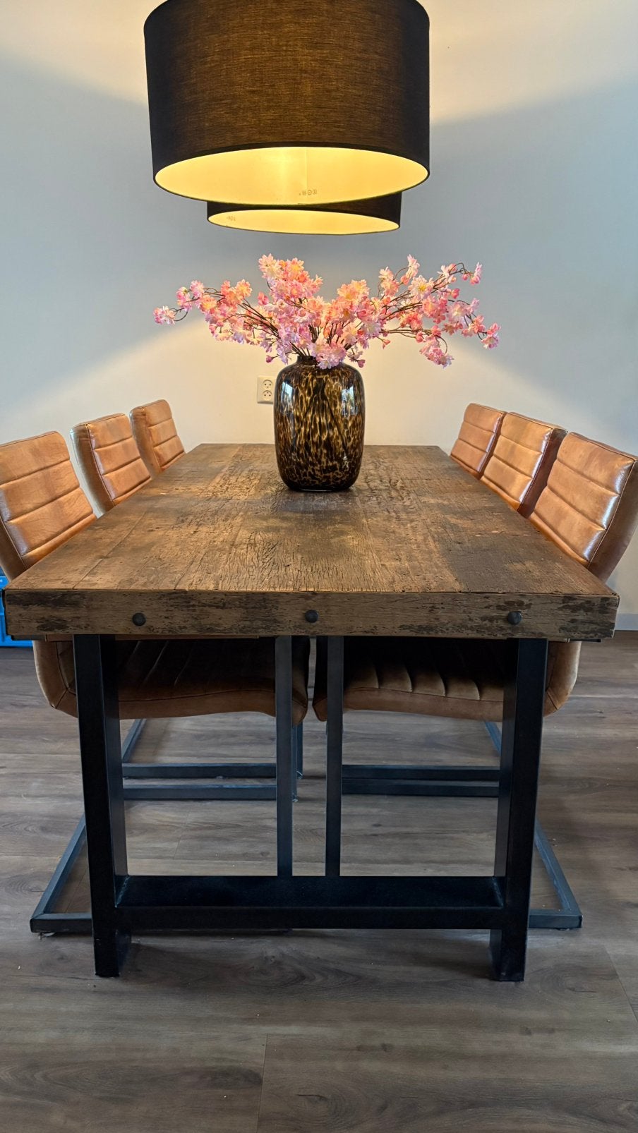 Industriële eettafel met 6  eetkamerstoelen – complete set, Huis en Inrichting, Complete eetkamers, Ophalen, Zo goed als nieuw