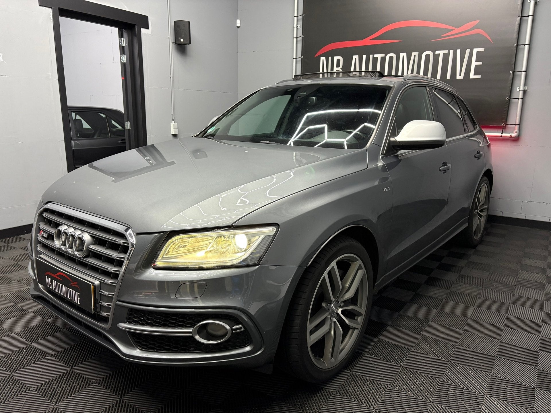 Audi SQ5 3.0 TDI Quattro S-Line, Auto's, Automaat, Euro 5, 15 km/l, Gebruikt