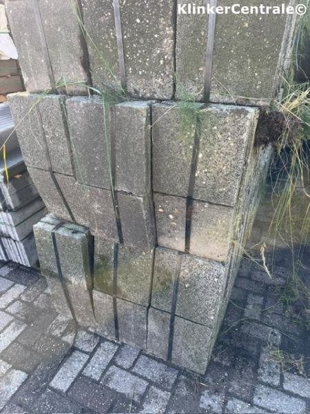 320m2 grijs betontegels 30x30x4,5cm tuintegels trottoirtegel