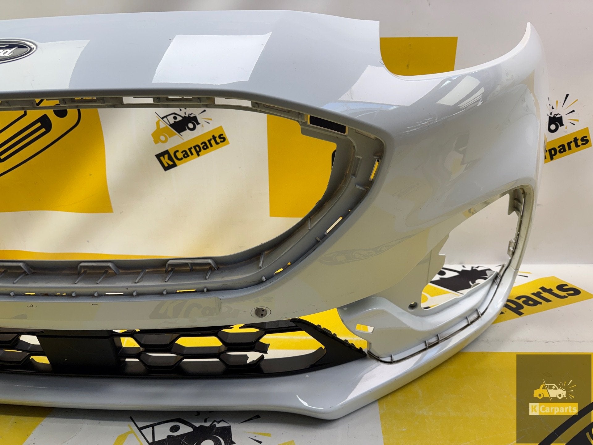 Bumper Ford puma ST-Line origineel voorbumper, Gebruikt, Voor, Info@ford.com, Ophalen of Verzenden