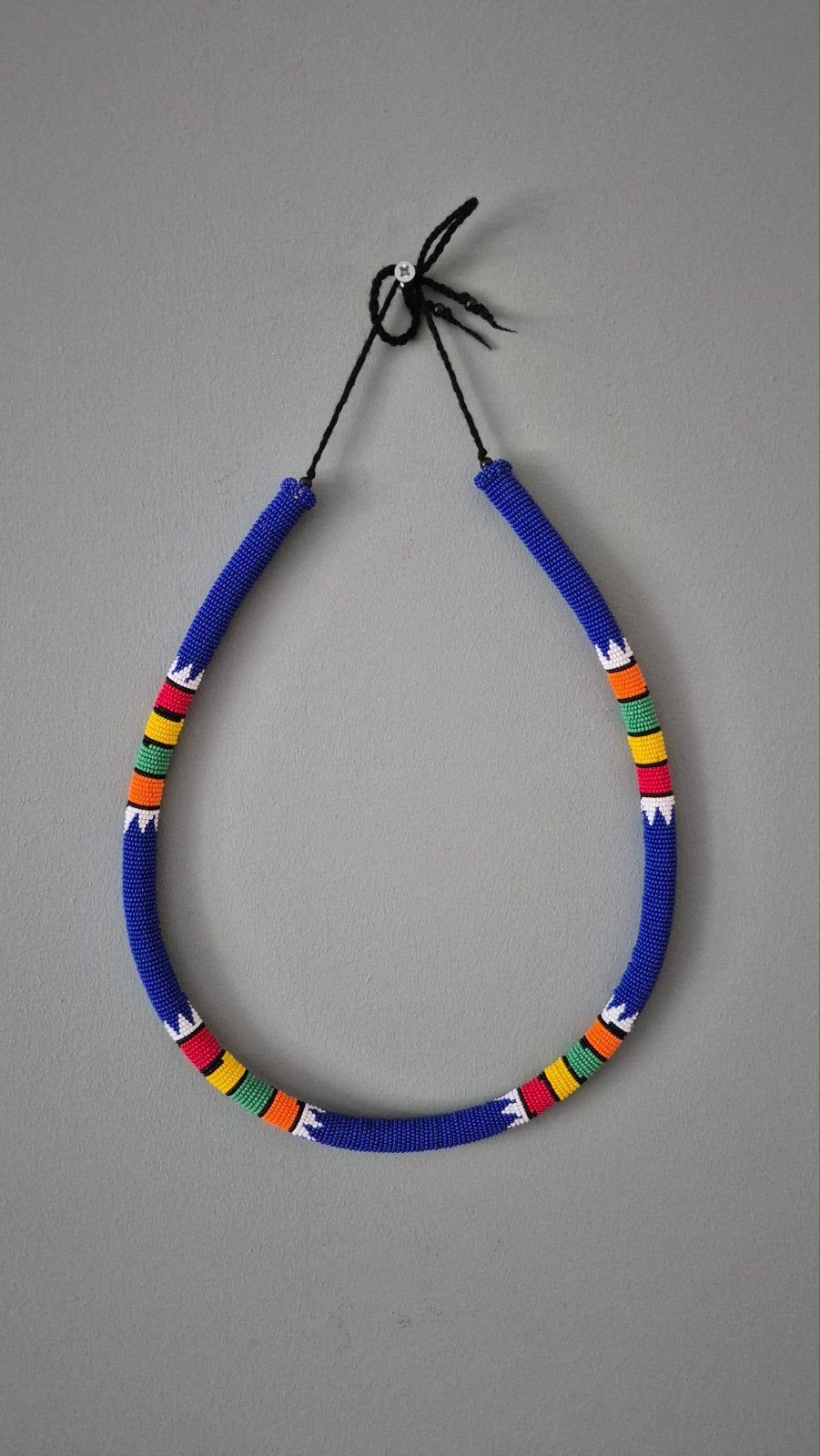 Kralenketting Masai - Blauw met kleurrijke accenten (76 CM), Ophalen of Verzenden