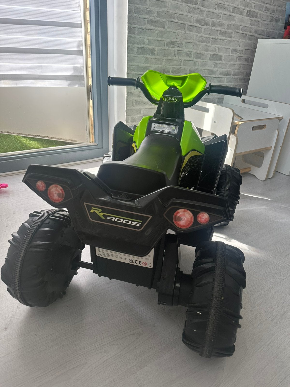 Kinderquad, Zo goed als nieuw