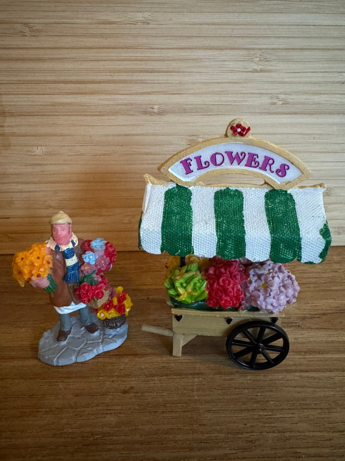 Verschillende Lemax figuurtjes/miniatuurtjes, Ophalen of Verzenden, Zo goed als nieuw