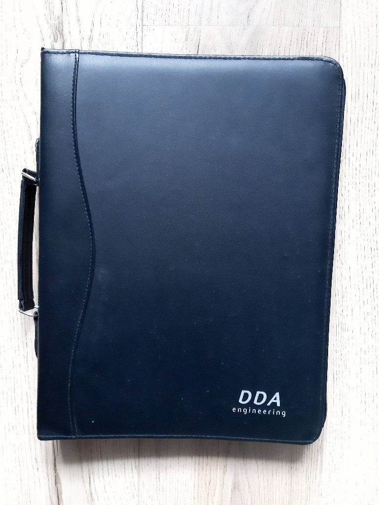 Nieuw Zwarte DDA Engineering Tas, Diversen, Ophalen of Verzenden, Nieuw