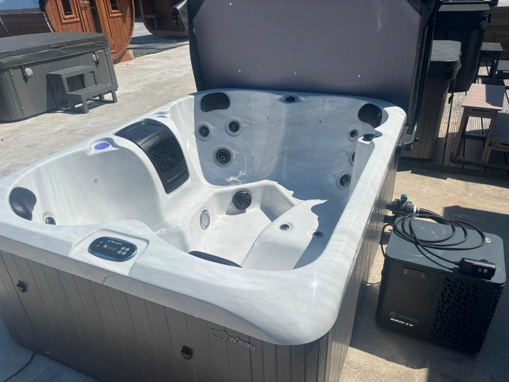 W’eau Como spa + 5 kW warmtepomp | DEMOMODEL | Balboa, Ophalen, 8431 NA, Buurstede 17, Wellness4Fun, Zo goed als nieuw