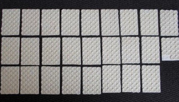 618 stuks nieuwe knopen 18mm doorsnede kleur crème, Ophalen of Verzenden, Nieuw, Knoop of Knopen