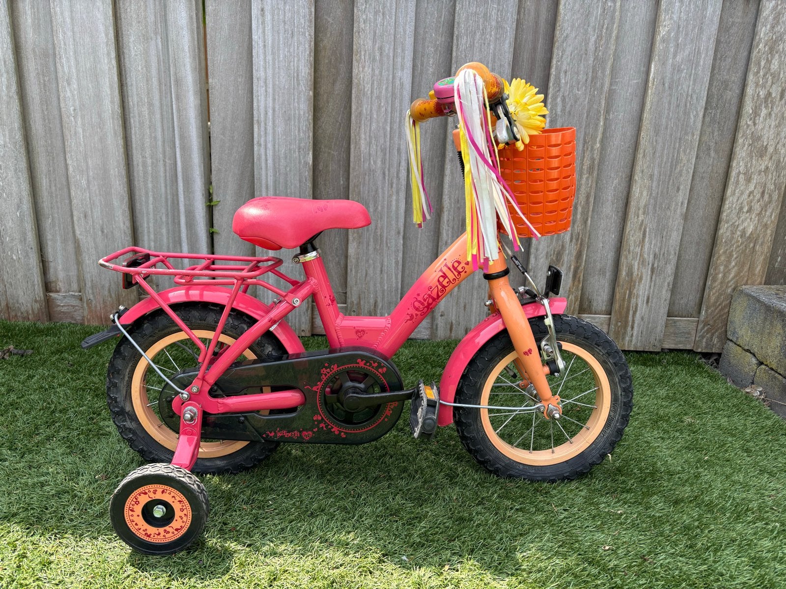 Gazelle Isabella kinderfiets met zijwieltjes, Fietsen en Brommers, Ophalen, Terugtraprem, Zijwieltjes, Gebruikt