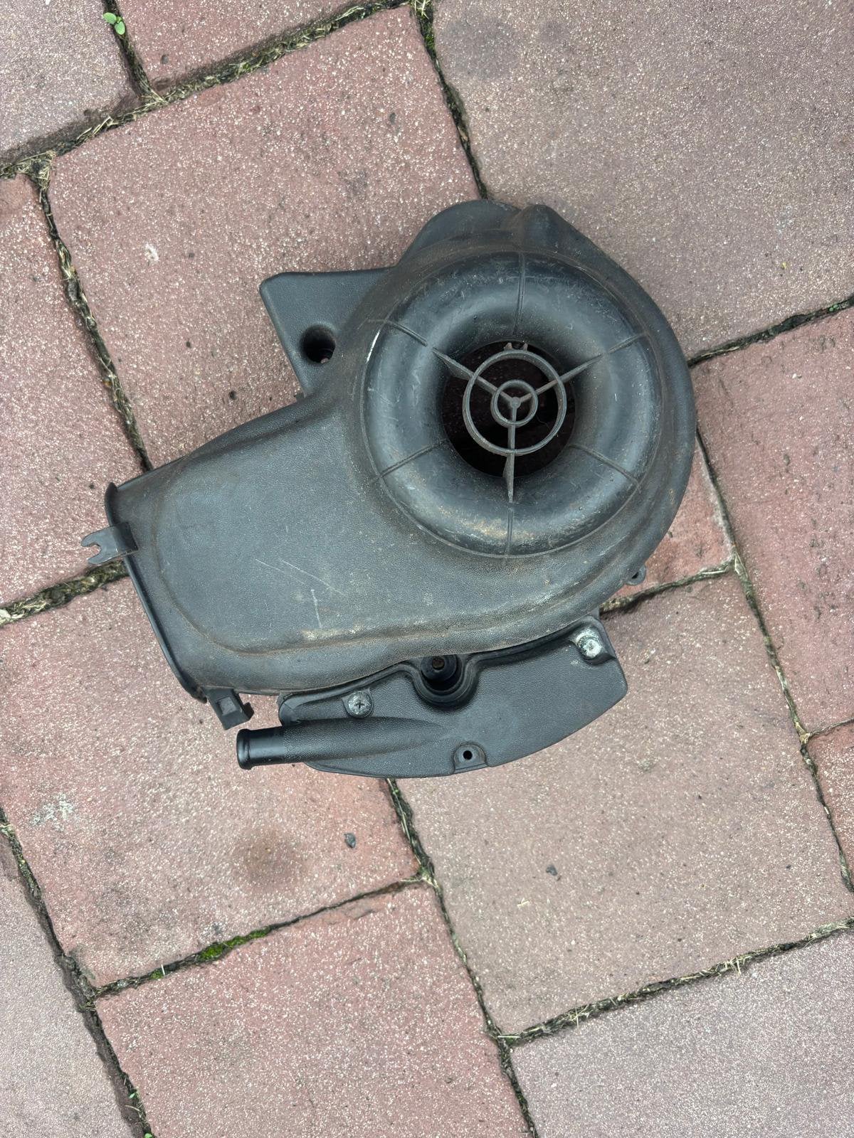 Vliegwielkap/koelkap piaggio 4t, Ophalen of Verzenden, Gebruikt, Kap