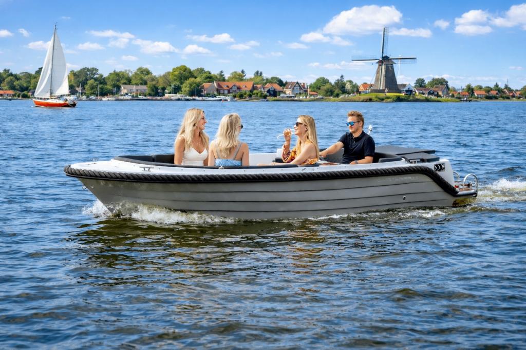 Coastliner 545 – Luxe tender sloep | Nieuw | Vanaf €10,699,-, Watersport en Boten, Ophalen, Binnenboordmotor, Nieuw, Polyester