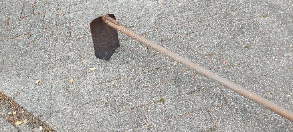 Slootschep met steel 3.70 lang, Ophalen, Gebruikt