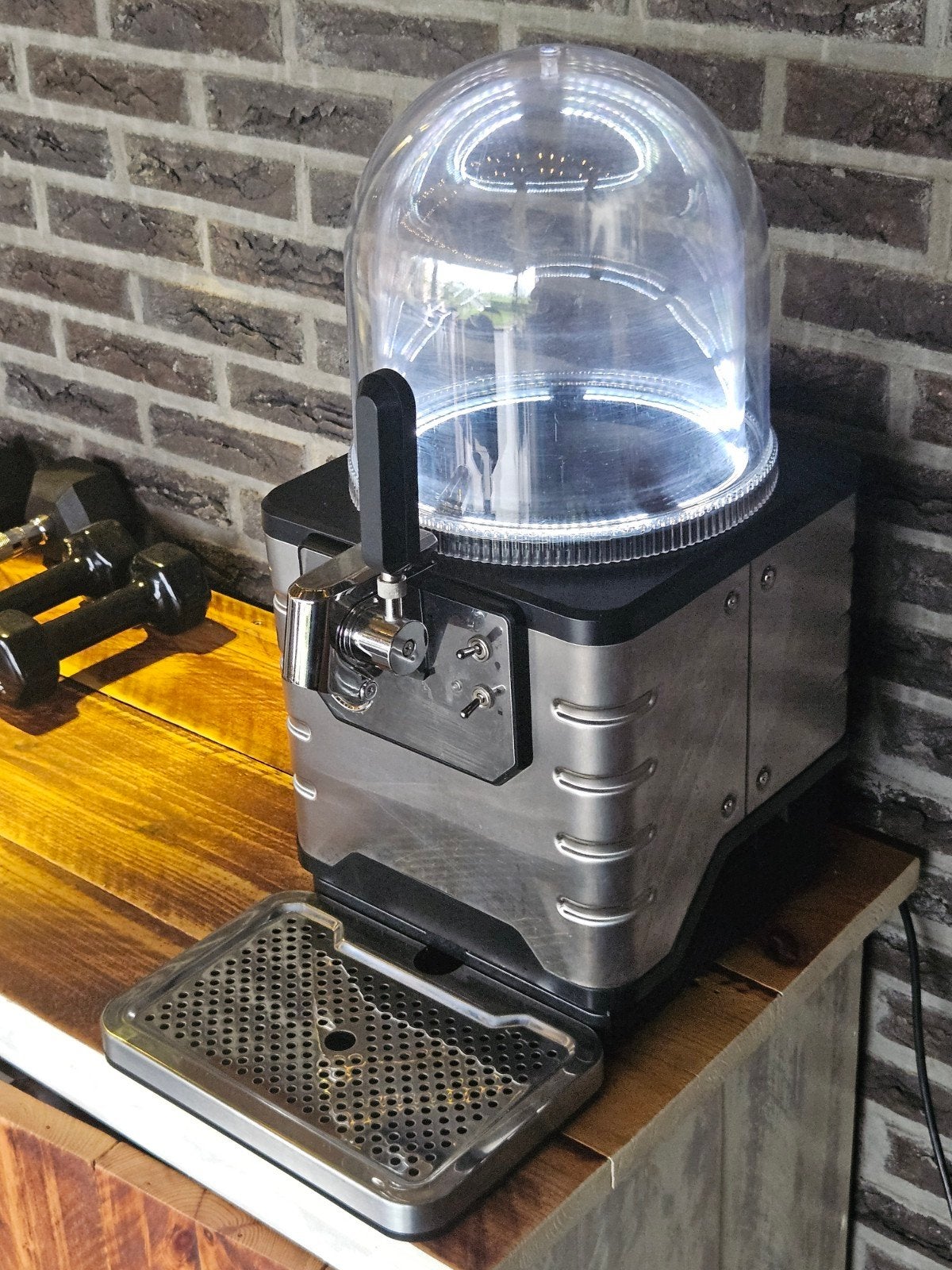 Blade biertap voor meerdere merken bier, z.g.a.n., Witgoed en Apparatuur, Thuistaps, Ophalen, Zo goed als nieuw, Overige merken