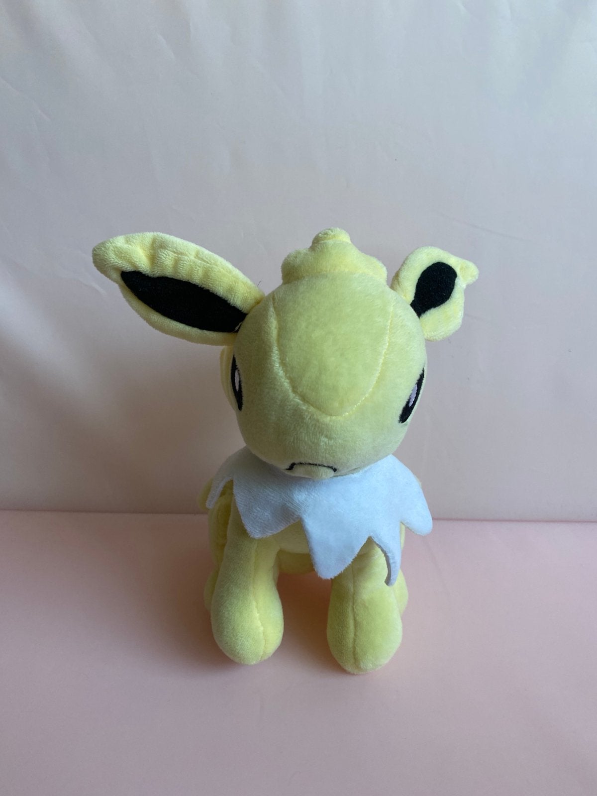 Pokemon Joltion knuffel, Kinderen en Baby's, Pokémon, Ophalen of Verzenden, Zo goed als nieuw, Overige typen