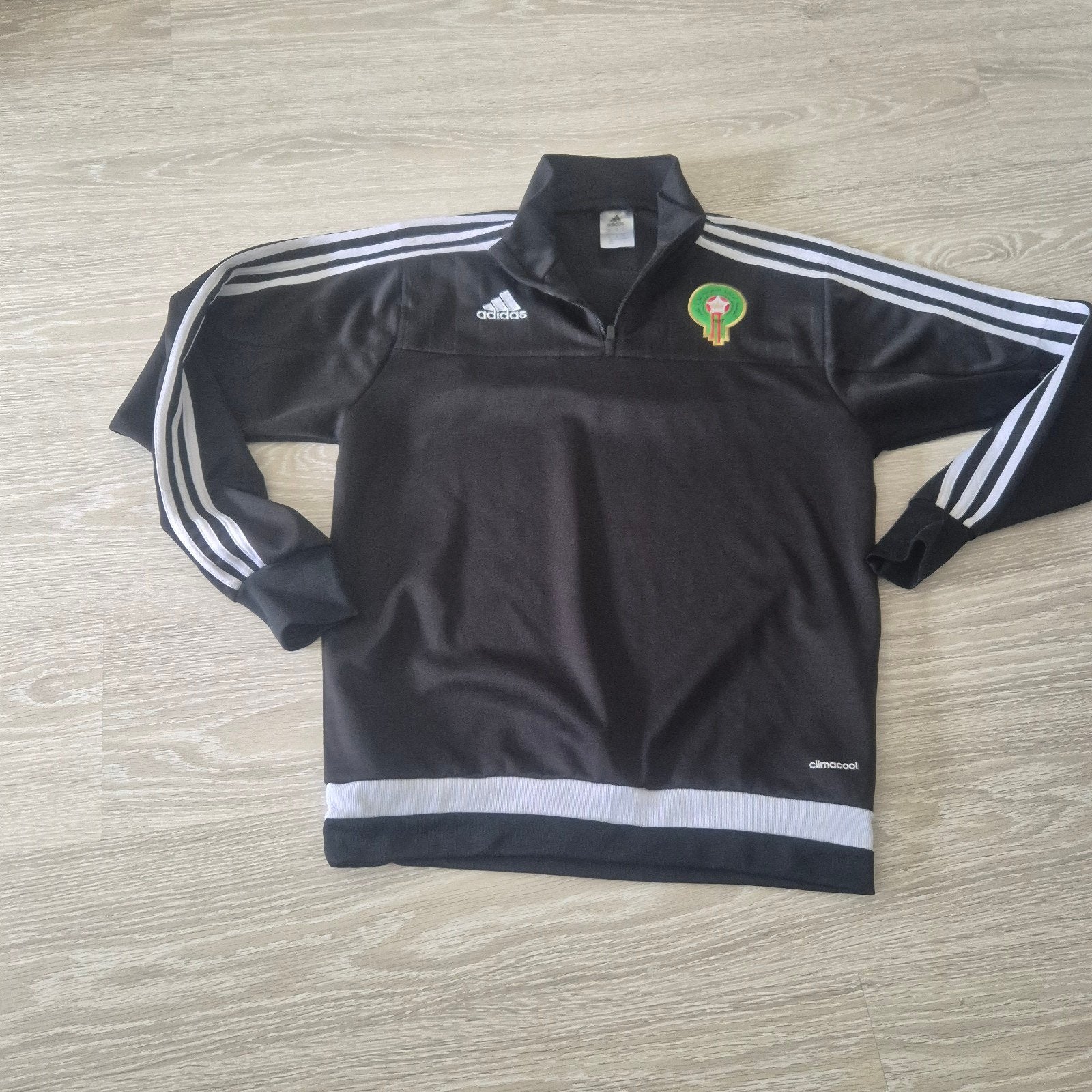 Maat L, Ophalen, Zwart, Algemeen
