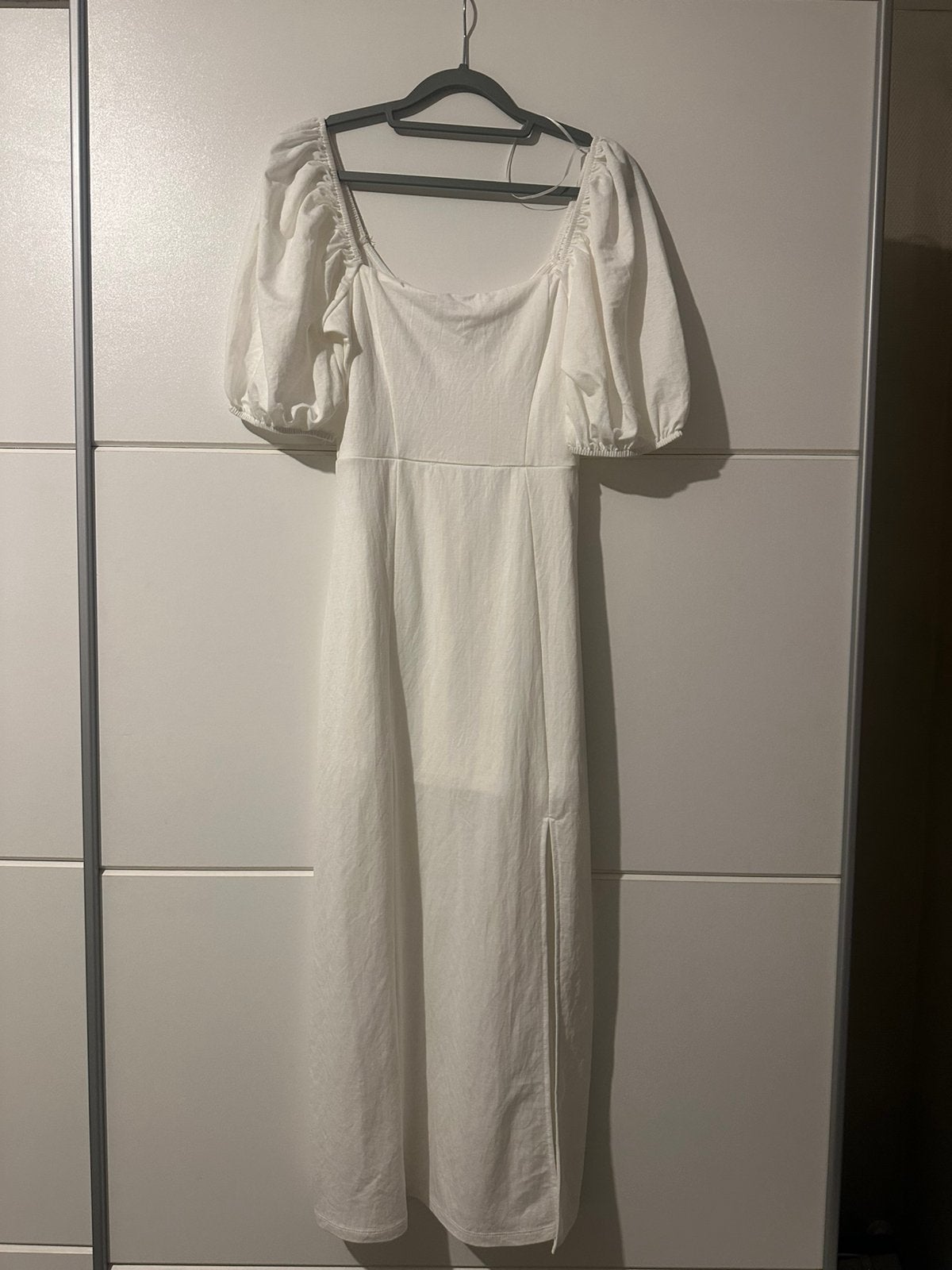 Witte jurk met split maat s, Verzenden, Wit, Zo goed als nieuw, Maat 36 (S)