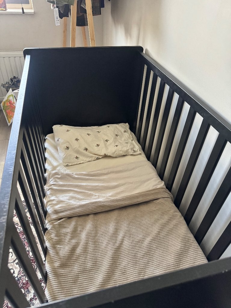 Zwarte ledikant 60 x120