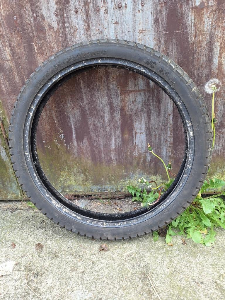Mitas MC24 90/90-21 DOT 3322 Motorband, Motoren, Ophalen of Verzenden, Gebruikt