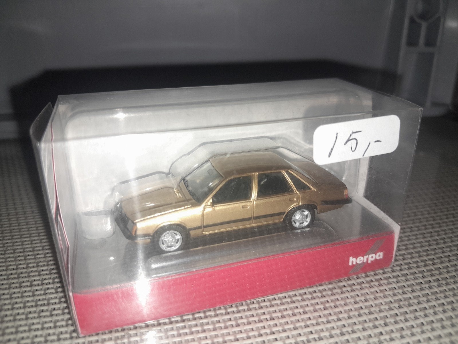 Herpa Opel Ascona B Goud Schaalmodel, Ophalen of Verzenden, Nieuw, Auto, Overige merken