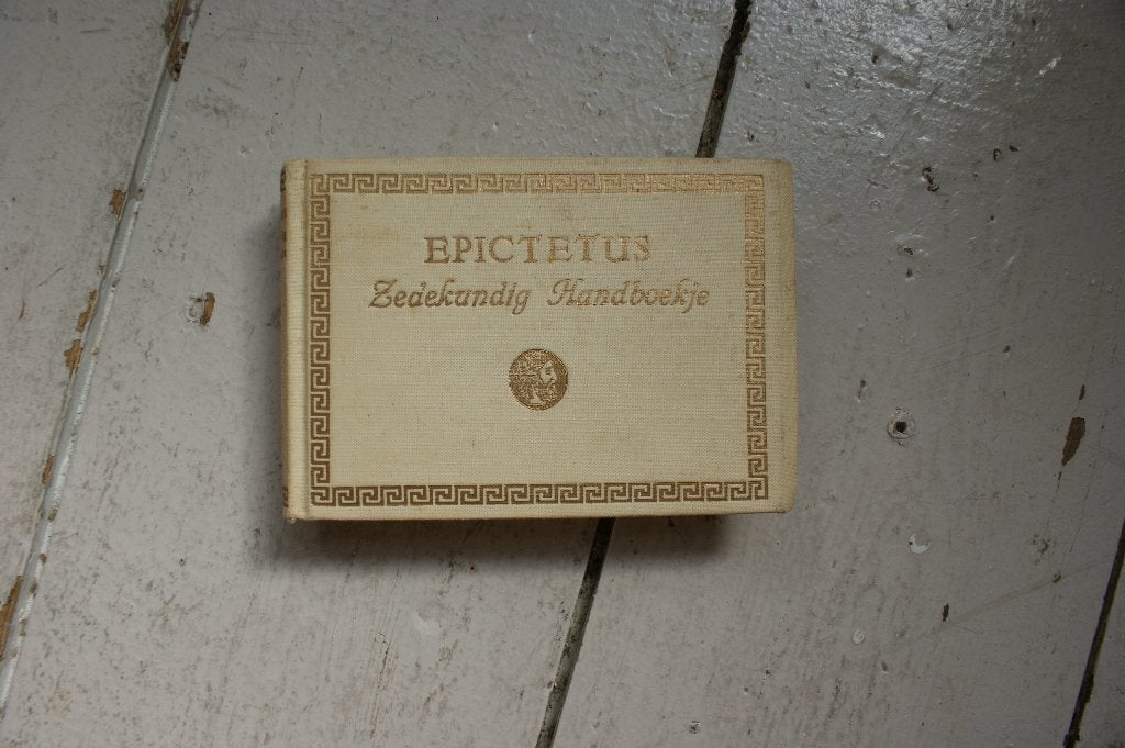 Epictetus: Zedekundig Handboekje - Zevende druk (1951), Boeken, Gelezen, Ophalen of Verzenden, Wijsbegeerte of Ethiek, Epictetus