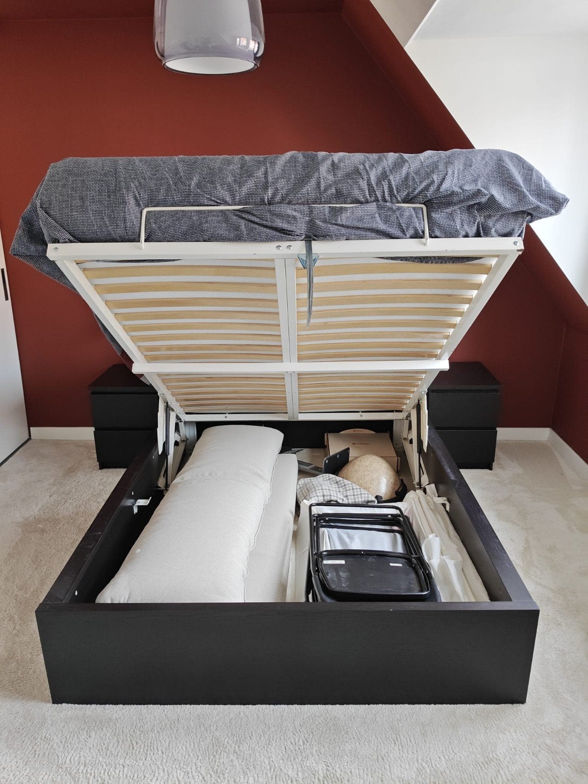 IKEA MALM 140x200 bedframe met opbergruimte + lampjes, Huis en Inrichting, Slaapkamer | Bedden, Ophalen, Gebruikt, Zwart, Tweepersoons