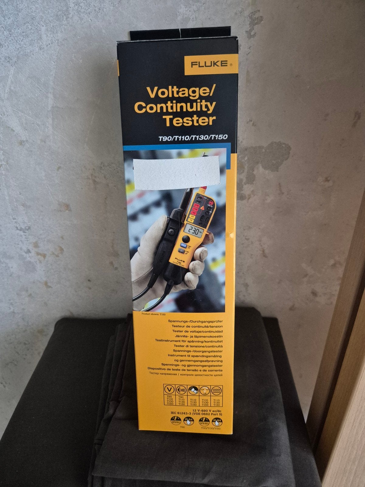nieuwe voltage tester, Ophalen of Verzenden, Nieuw, Multimeter