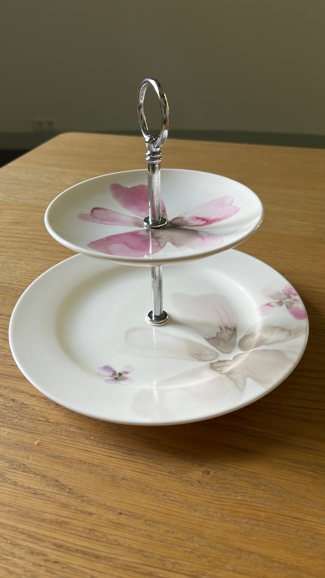 Fijne etagere, Ophalen of Verzenden, Zo goed als nieuw