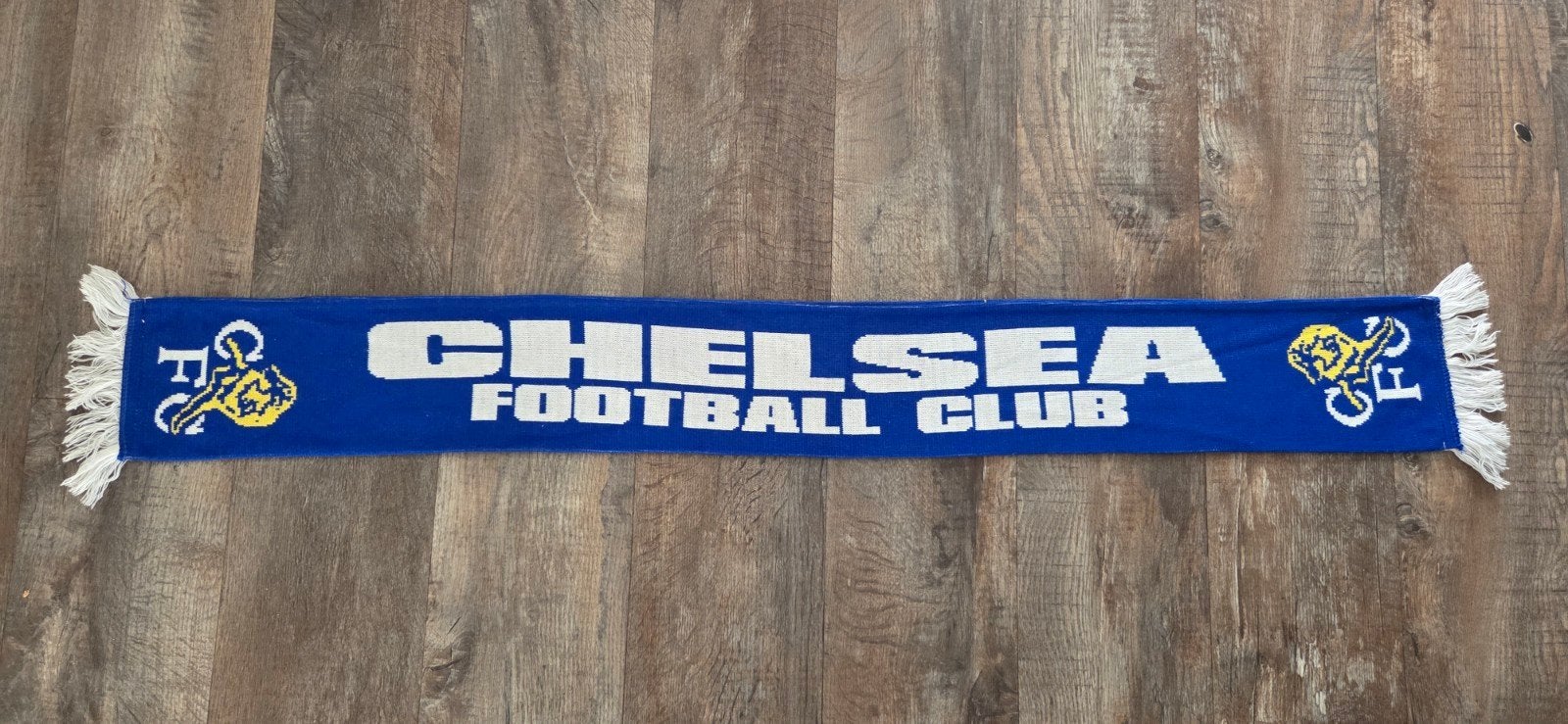 Sjaal Chelsea FC, Ophalen of Verzenden, Zo goed als nieuw, Buitenlandse clubs, Vaantje of Sjaal