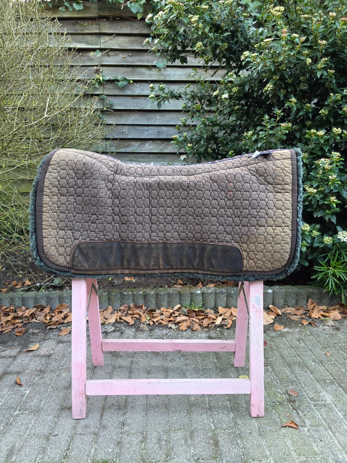 Mattes lamswol western pad bruin maat L, Dieren en Toebehoren, Paarden en Pony's | Dekens en Dekjes, Full (L), Gebruikt, Ophalen of Verzenden