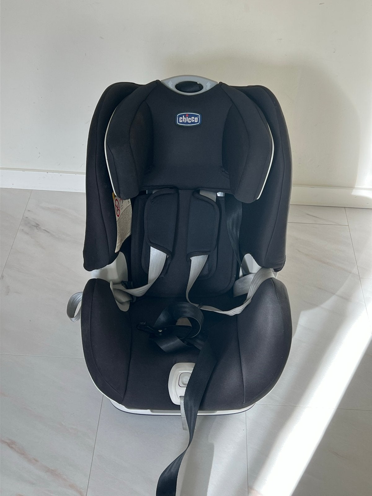 Chicco Autostoel - Zwart, Kinderen en Baby's, Autostoeltjes, Zo goed als nieuw, Chicco, 0 t/m 18 kg, Autogordel, Zijbescherming