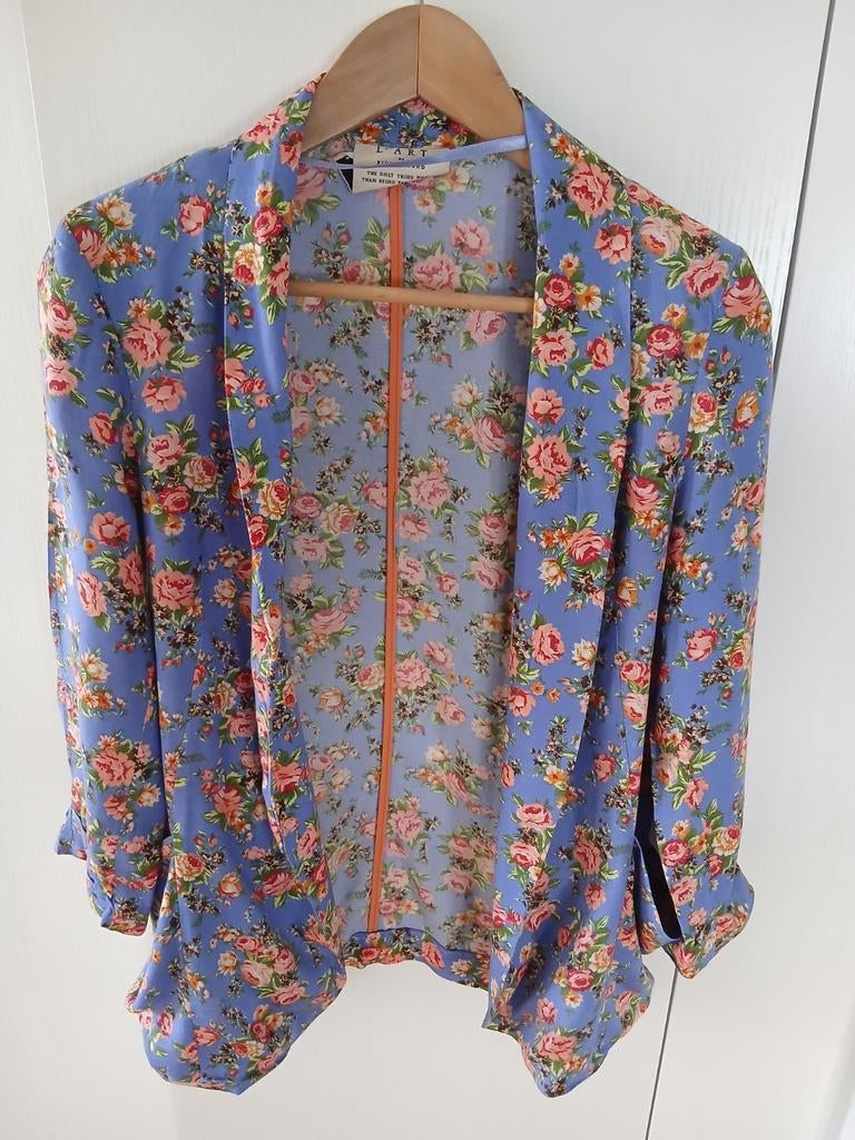 36/38 superleuk zomer jasje blauw rode roze bloemen 2 tasjes, Blauw, River Island, Ophalen of Verzenden, Zo goed als nieuw