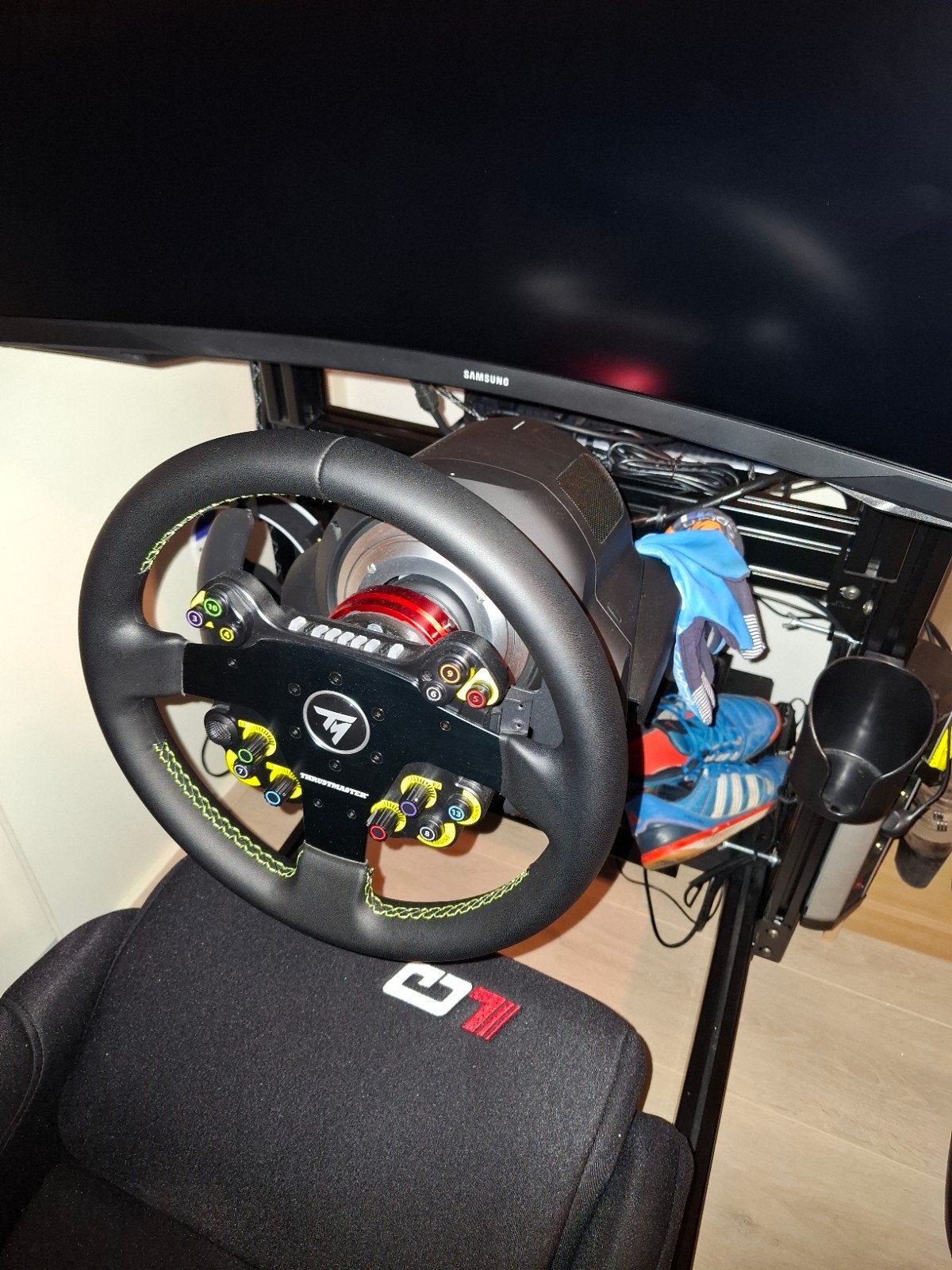 Thrustmaster T-GT 2 met SF1000 F1, Evo R32 & T-LCM Pedalen, Ophalen, Zo goed als nieuw