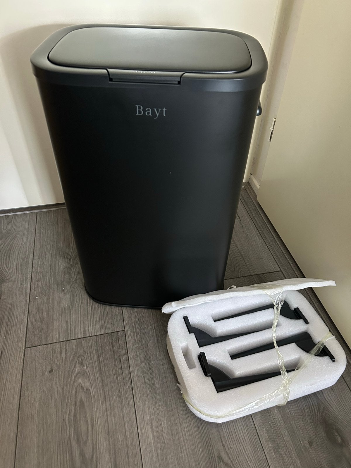 Bayt prullenbak op pootjes - Nieuw, Ophalen, Kunststof, Nieuw, 40 liter of meer