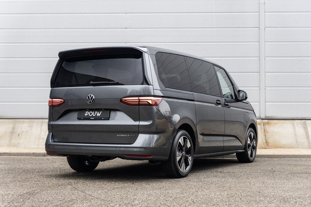 Volkswagen Multivan 1.5 eHybrid 245pk L2 Bulli Edition | Vel, Auto's, Bestelauto's, Automaat, 12 maanden, 1498 cc, Euro 6