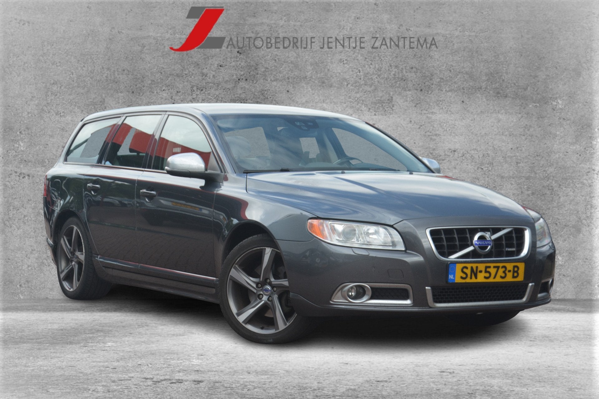 Volvo V70 2.0 D3 R-Design (bj 2013, automaat), Auto's, Volvo, Euro 5, Gebruikt, 1984 cc, Diesel