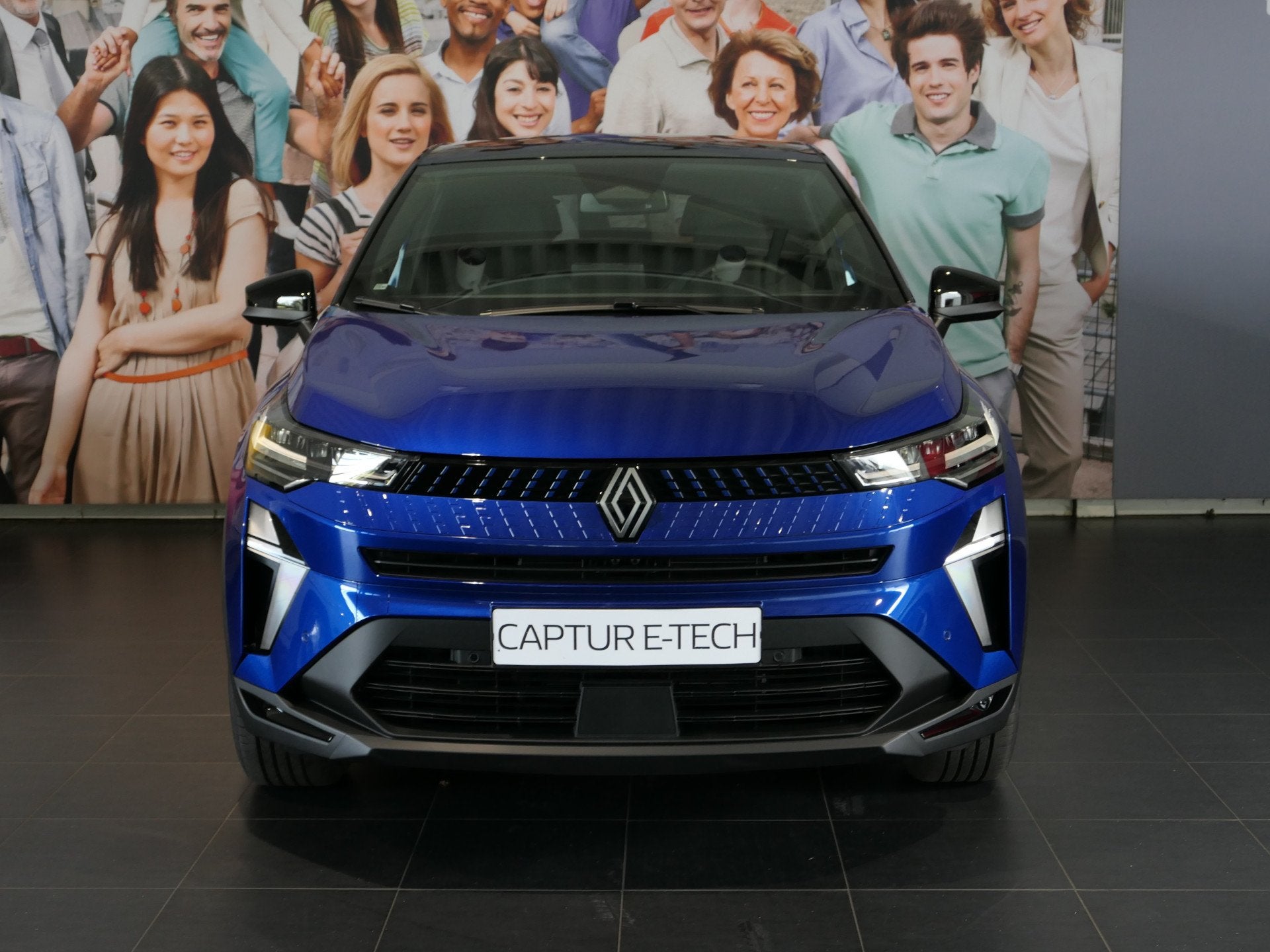 Renault Captur 1.8 E-Tech full hybrid 160 techno Stoel/Stuur, Auto's, Stof, 4 cilinders, Blauw, Overige brandstoffen