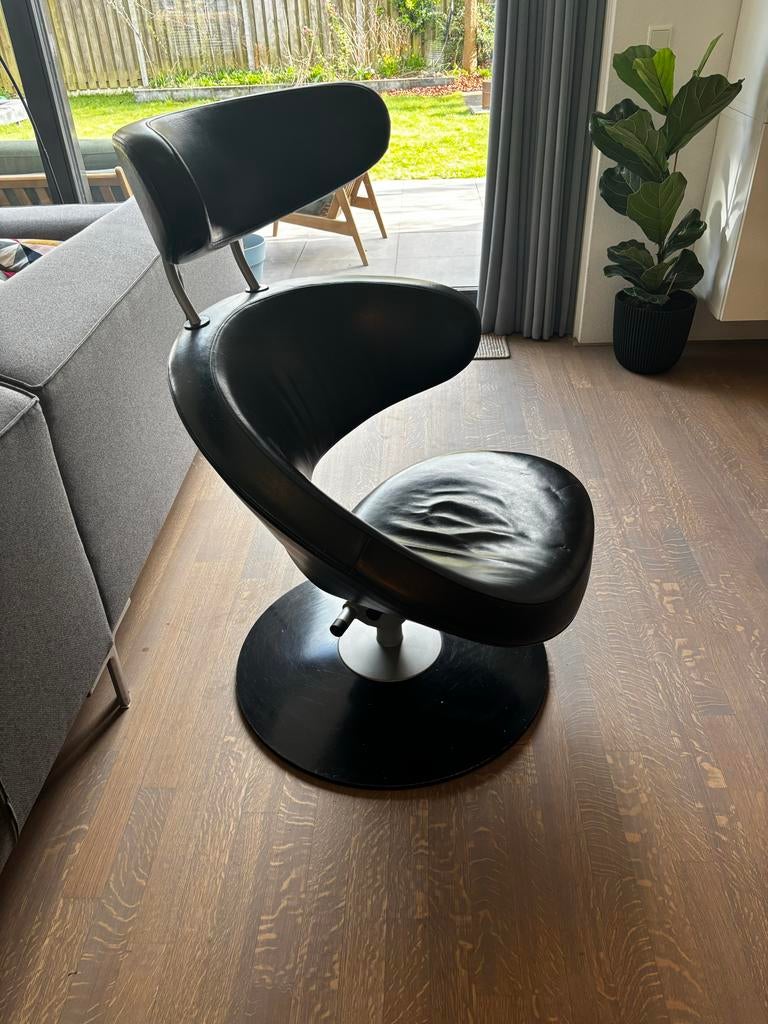 Stokke Varier Peel Fauteuil - Zwart Leer, Huis en Inrichting, Fauteuils, Ophalen of Verzenden, Gebruikt, Leer, 75 tot 100 cm