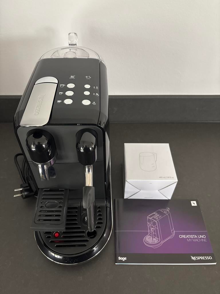 Nespresso Creatista Uno Koffiemachine met Melkopschuimer, Koffiepads en cups, Koffiemachine, Ophalen of Verzenden, Zo goed als nieuw