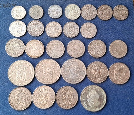 Groot Zilver lot Nederland div waardes div jaartallen., Postzegels en Munten, Koningin Juliana, Setje, Zilver, Overige waardes