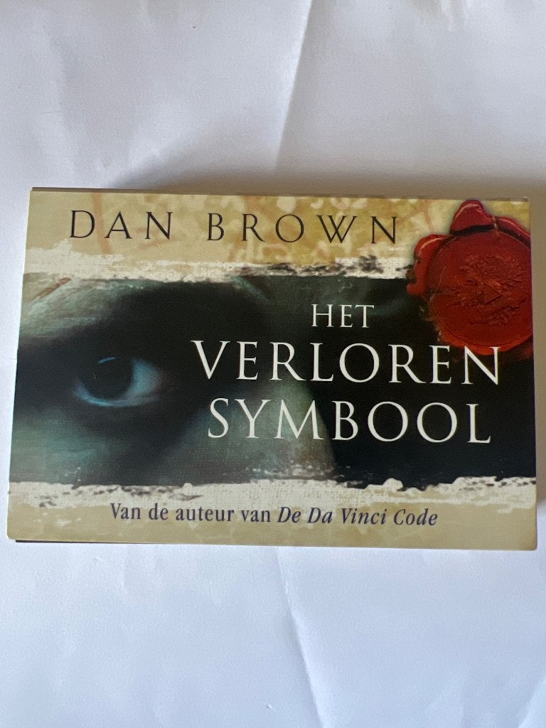 Dan Brown  Het verloren symbool Dwarsligger 50, Ophalen of Verzenden, Zo goed als nieuw, Dan Brown, Nederland