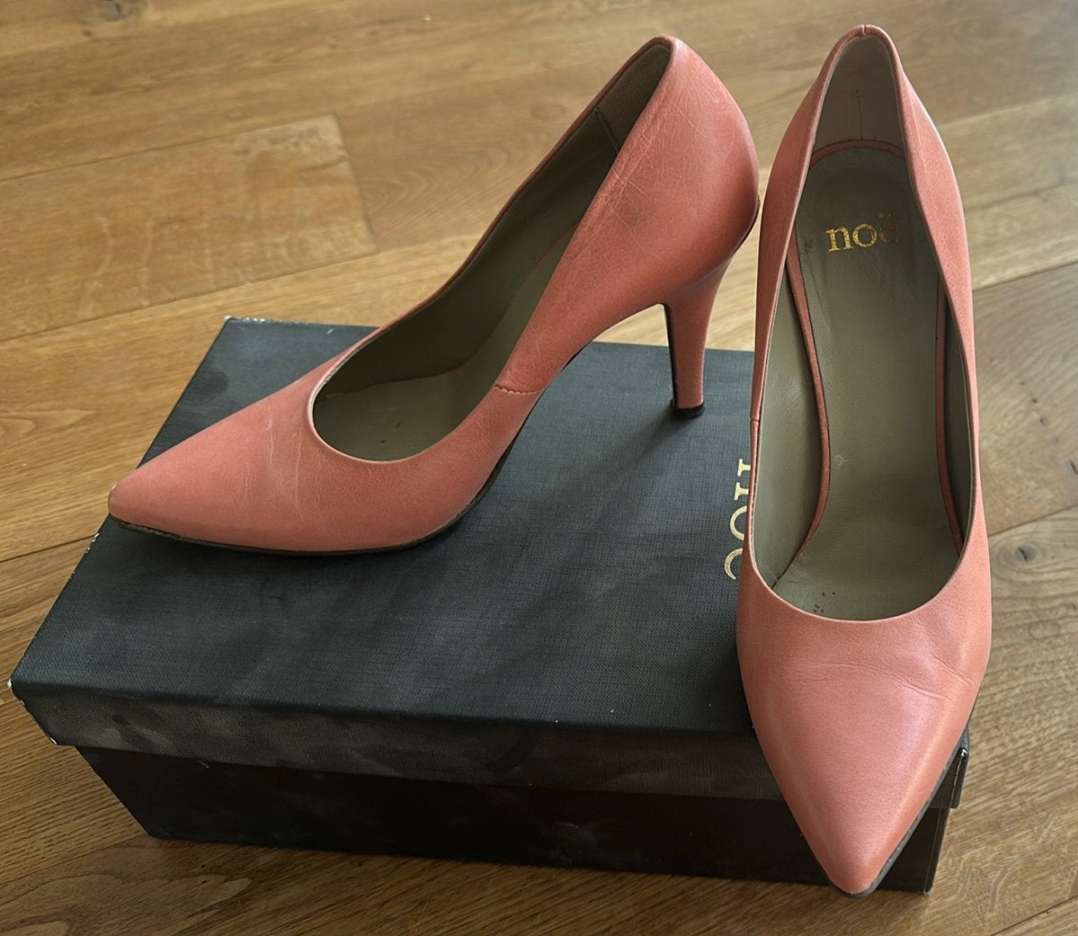 Noe hakken , roze maat 39, Pumps, Ophalen of Verzenden, Zo goed als nieuw, Roze
