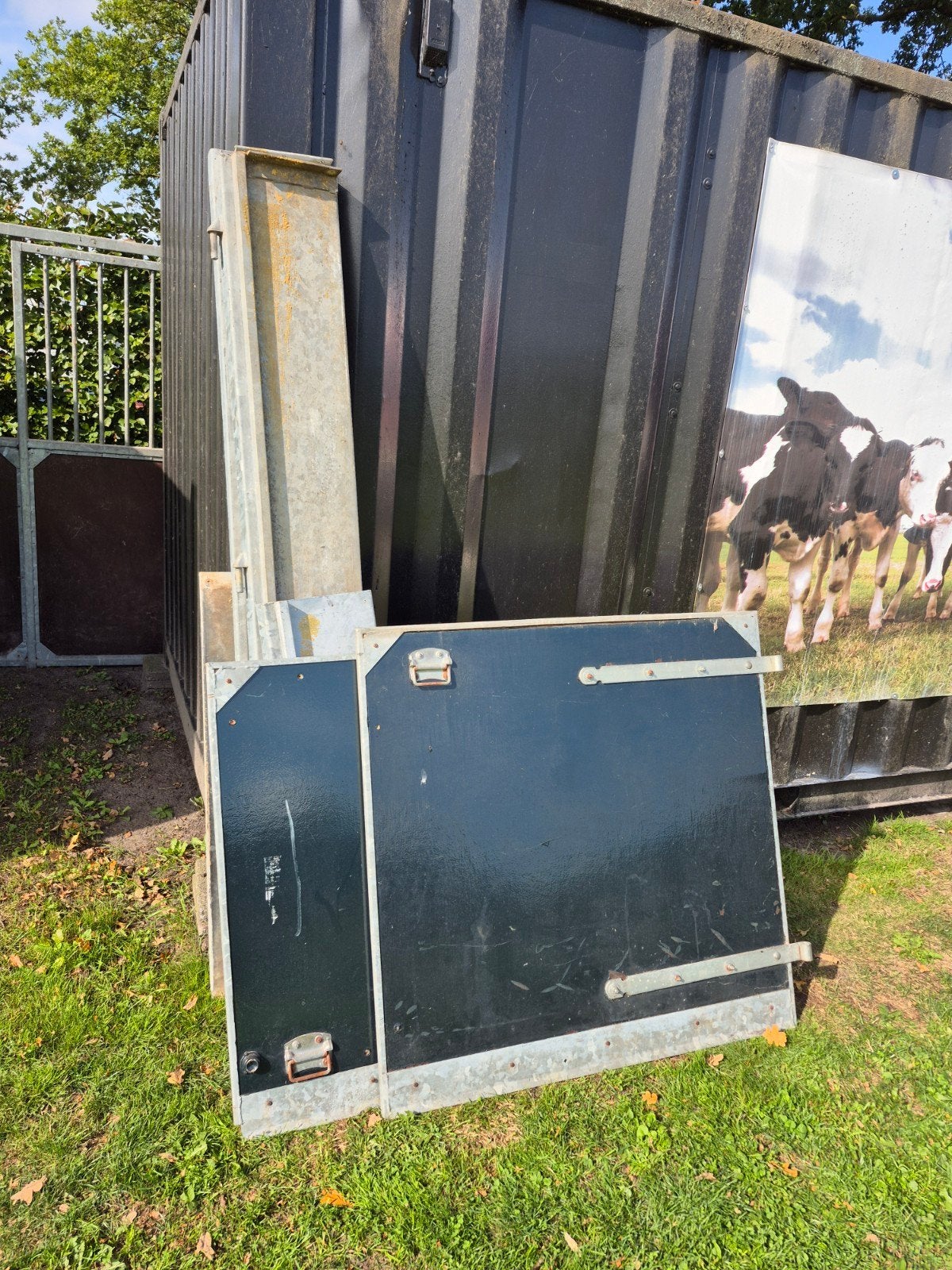 Gegalvaniseerde paardenstal deuren met kozijn voor spouwmuur, Gebruikt, 215 cm of meer, Buitendeur, Metaal