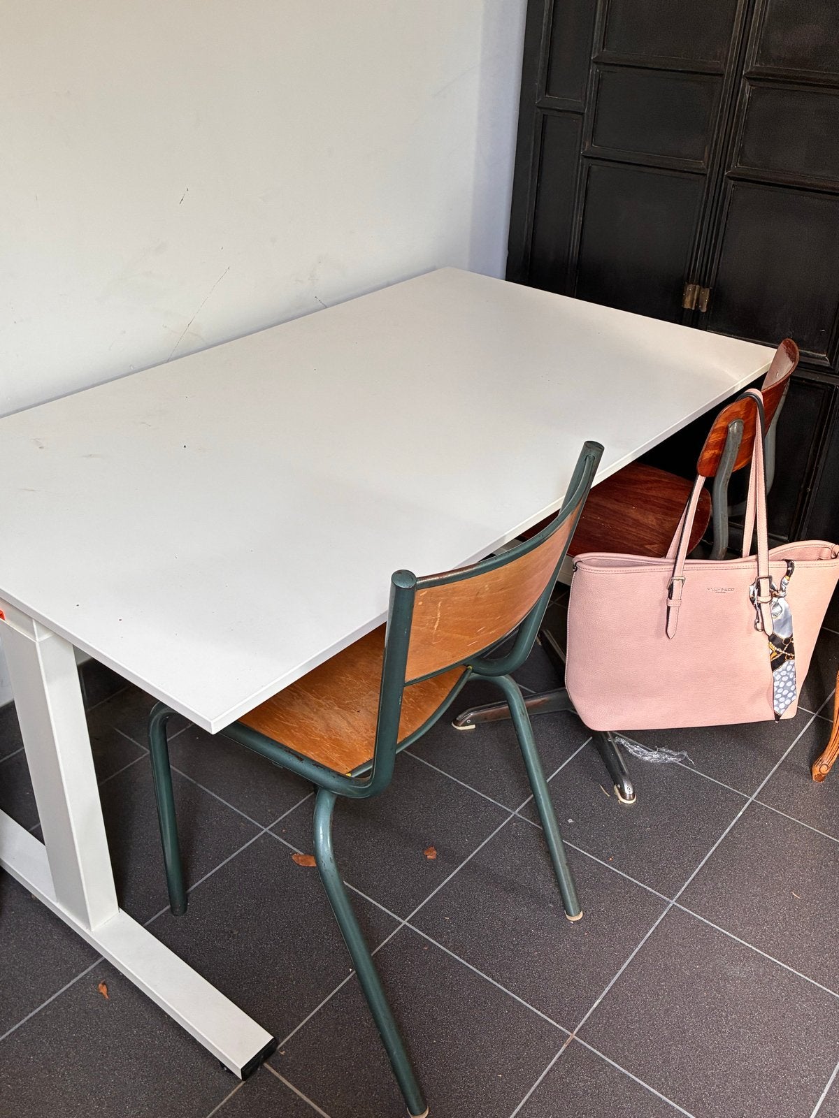 Wit bureau met slinger - in hoogte verstelbaar, Ophalen, Zit-sta bureau, Gebruikt, Metaal