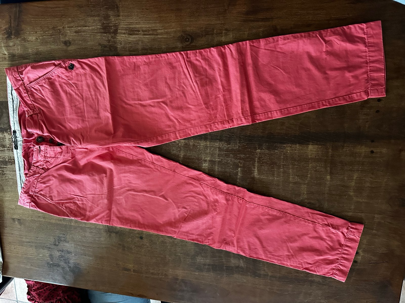 Maison Scotch Chino Broek - Koraalrood - Maat 29/32, Kleding | Dames, Maat 38/40 (M), Ophalen of Verzenden, Zo goed als nieuw
