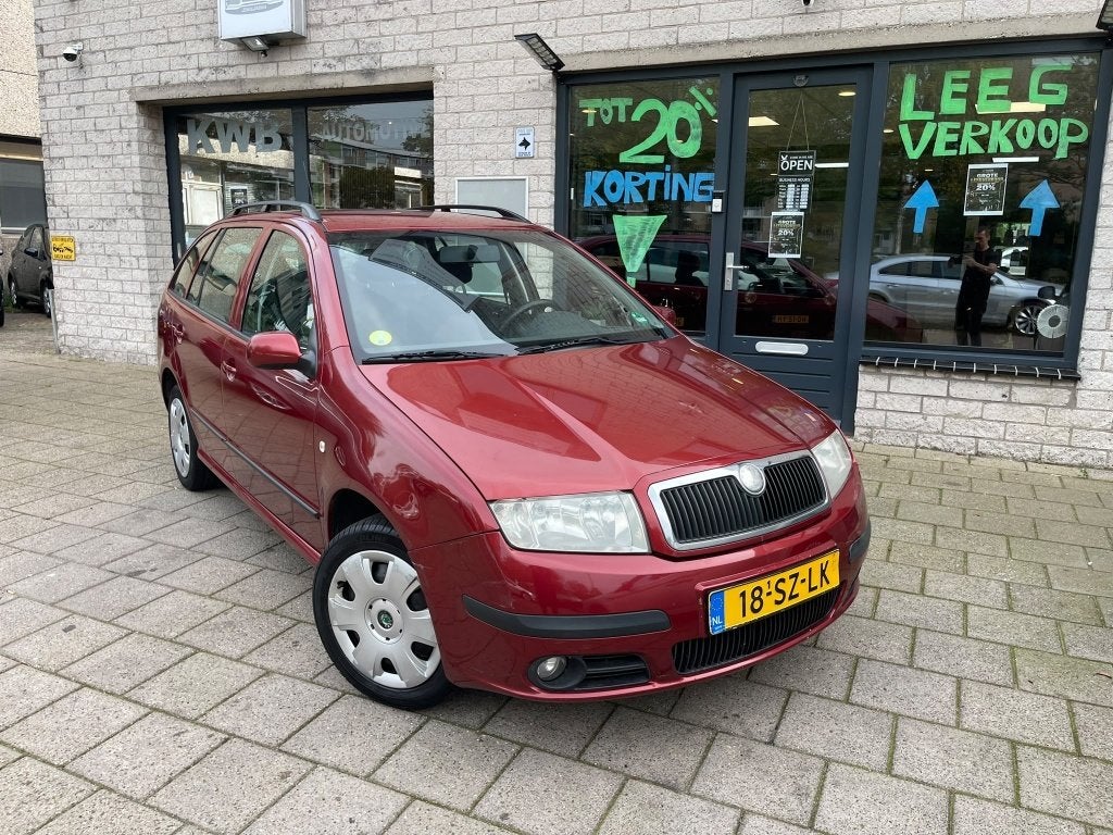 Skoda Fabia Combi 1.4-16V Airco Trekhaak Nieuwe Apk, Gebruikt, 4 cilinders, 1070 kg, 49 €/maand