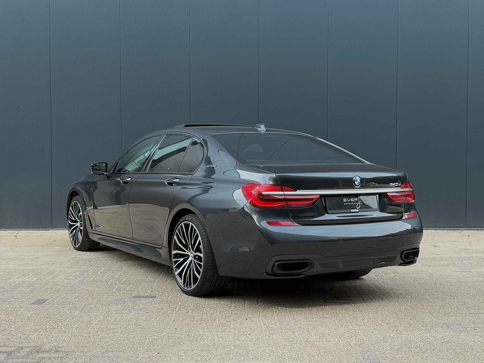 BMW 7-serie 740e, 326PK, ACC, M-Sport, Dak, Harman/Kardon, M, Auto's, Automaat, Achterwielaandrijving, Gebruikt, Euro 6