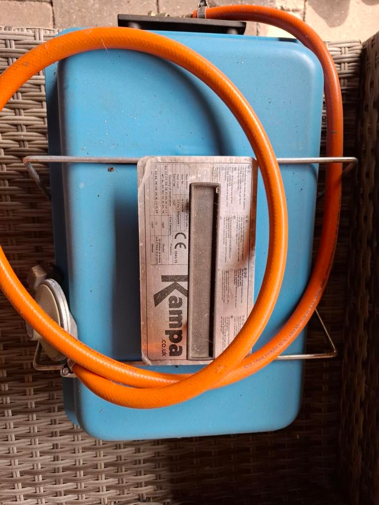 Kampa gasbarbecue, compact tafelmodel voor camping, Ophalen, Gebruikt, Kampa