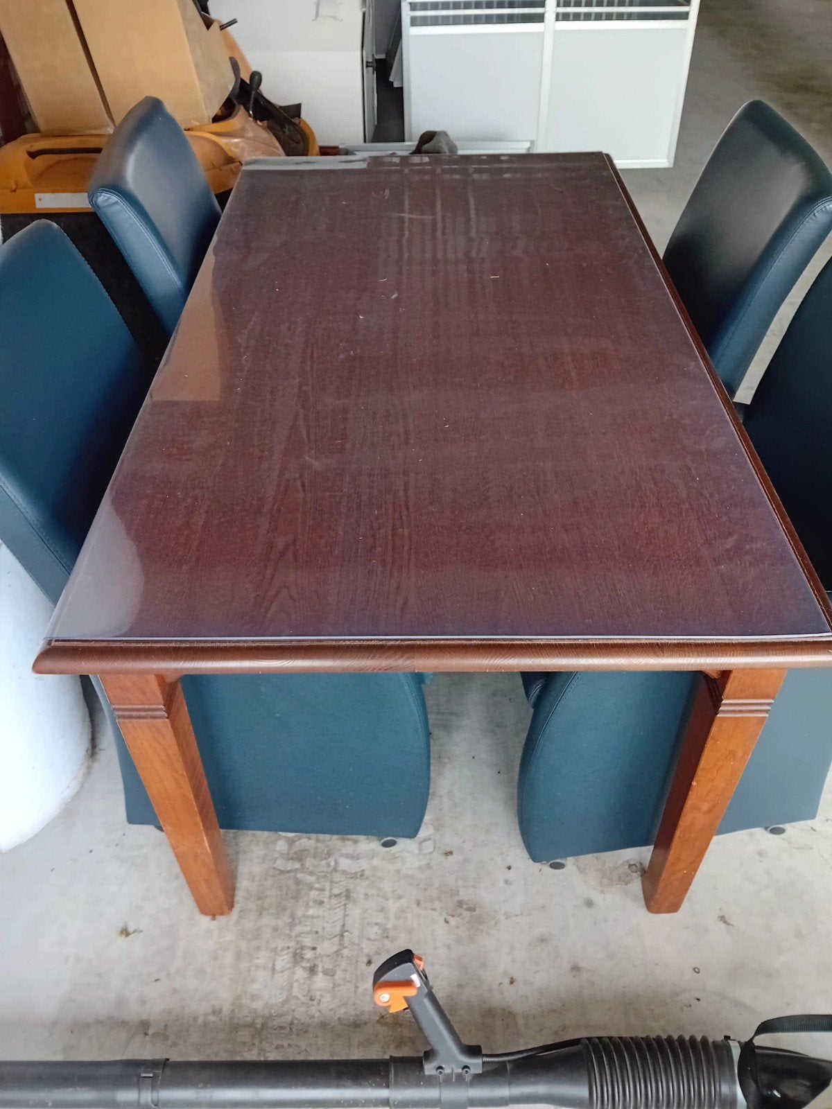 tafel met stoelen, Ophalen, Gebruikt, 4 tot 6 stoelen