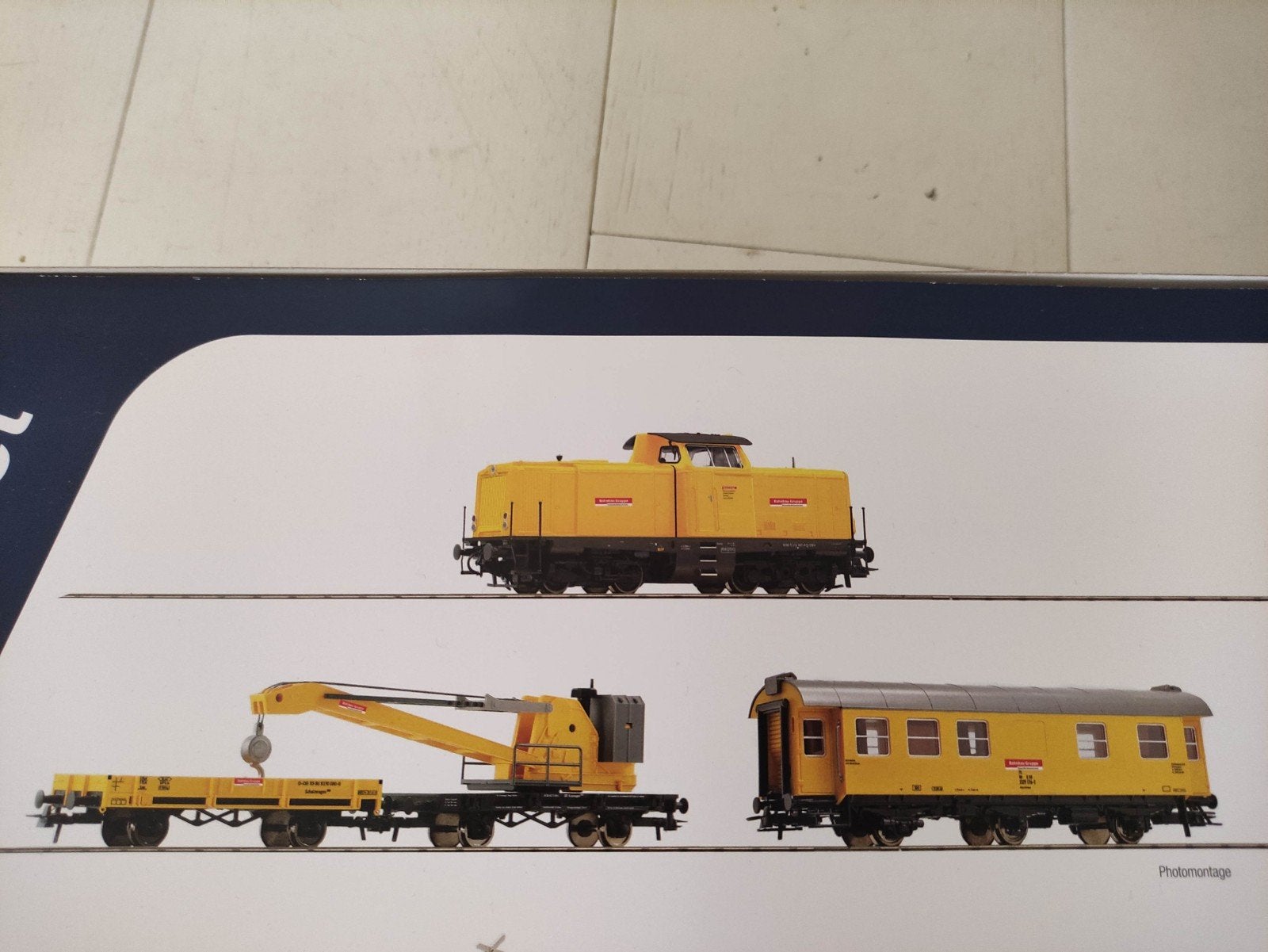 Roco analoge diesellocomotief 212 wagon kraan laadwagon, Treinset, Gelijkstroom, Ophalen of Verzenden, Zo goed als nieuw