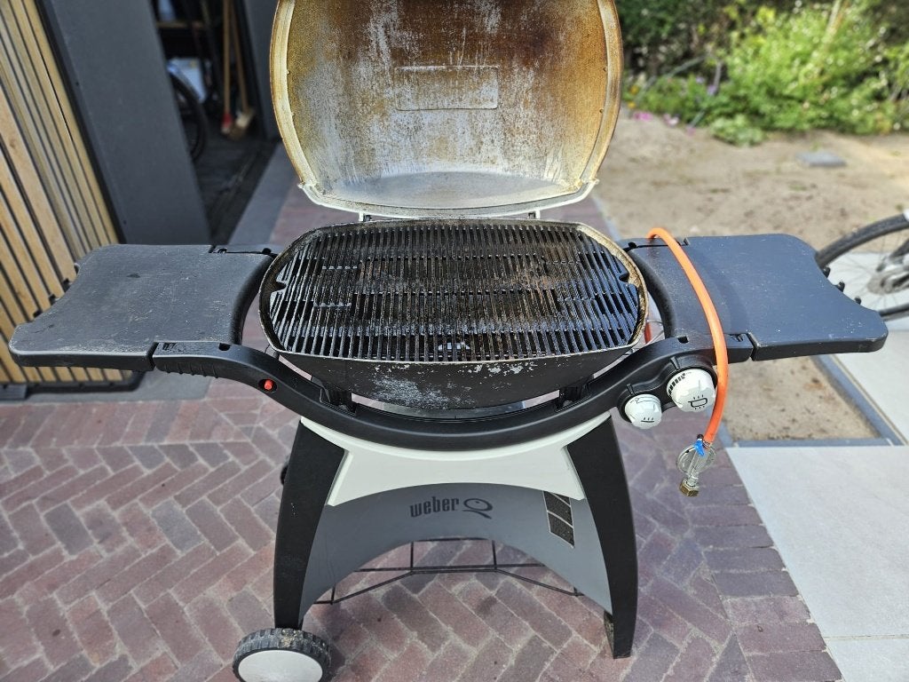 Weber Q300 gasbarbecue met onderstel, Ophalen, Gebruikt, Weber